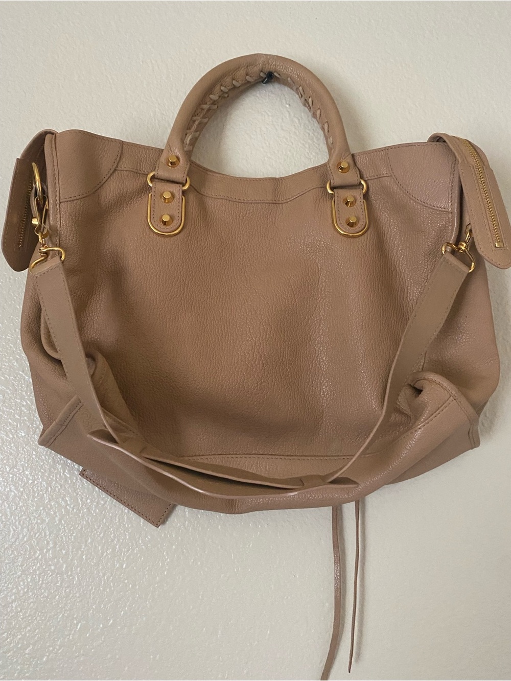 Balenciaga The City Bag Beige Shoulder Bag with Gold Hardware - Picture 4 of 16